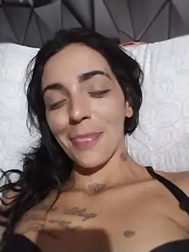 LUNNABELLECARVALHO webcam
