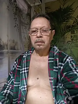 alskr49211 (M grandpa) - #bisexuals #brunettes #cam2cam #ejaculation #european #fingering #grandpas #greek #handy #hd #medium #mobile #small-audience #striptease #white
