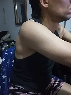 Naughty_Boy13 on Stripchat