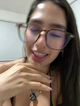 julieta_duque (F young) - VIAJE A ARGENTINA 🇦🇷 TRIP TO ARGENTINA