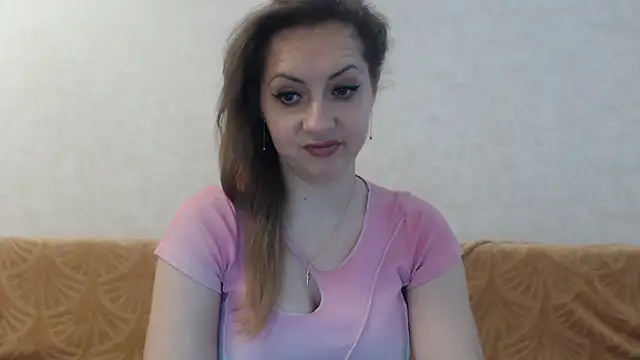 BonnieKiss8634