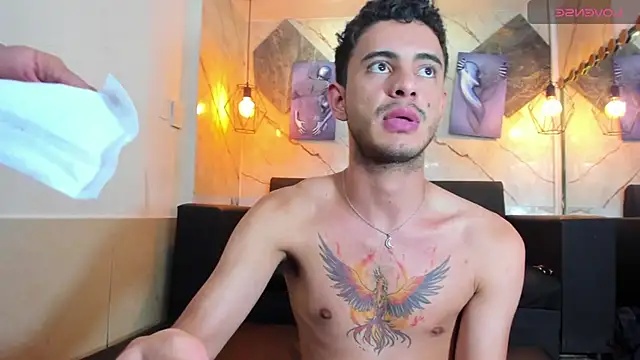 kai_bormann live cam on StripChat