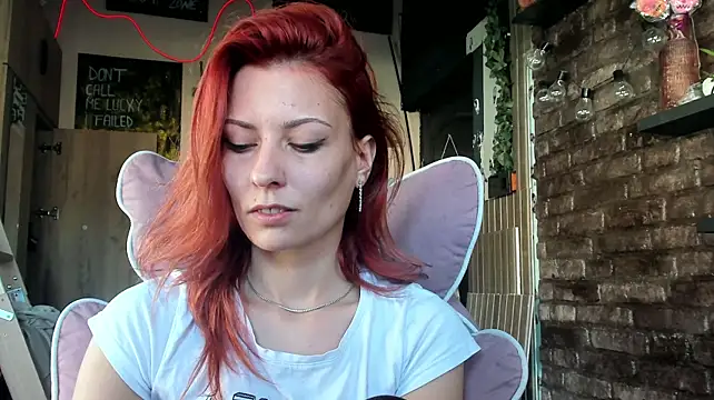 karo123421 live cam on StripChat