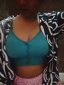 Ayesha_khan2