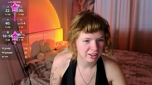 VioletDesiree live cam on StripChat