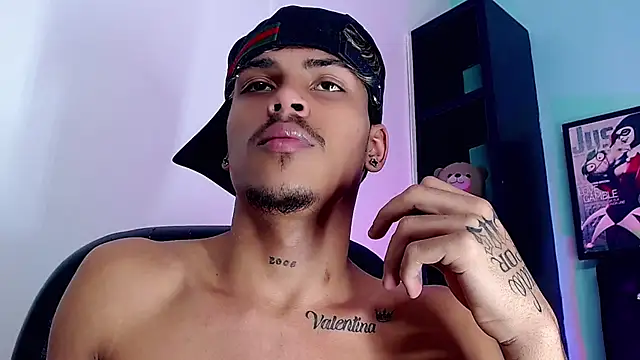 Angel_foxc13 webcam