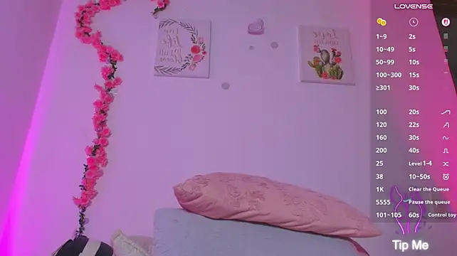 PollyGrey_1 live cam on StripChat
