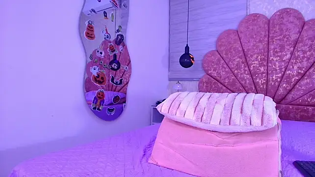 mia_colls live cam on StripChat