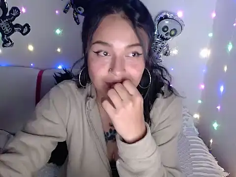 celeste08128 live cam on StripChat