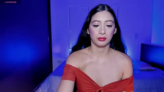 MeganWhite3