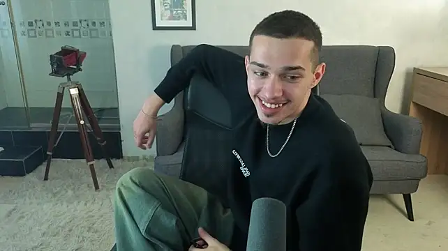 KaydenDrew