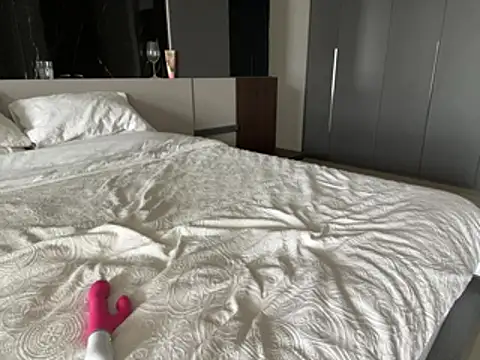 Nura_n_Sarah
