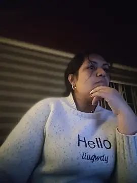 Lyra_Velvet webcam