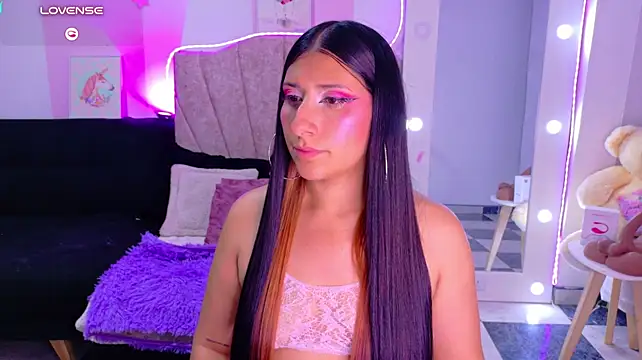 sara_blum (F young) - plug my ass+ oli body