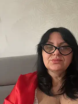 Vanillaecho7632 live cam on StripChat