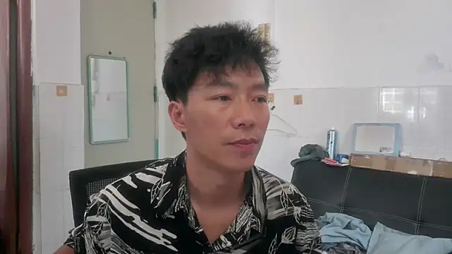 xhqds live cam on StripChat