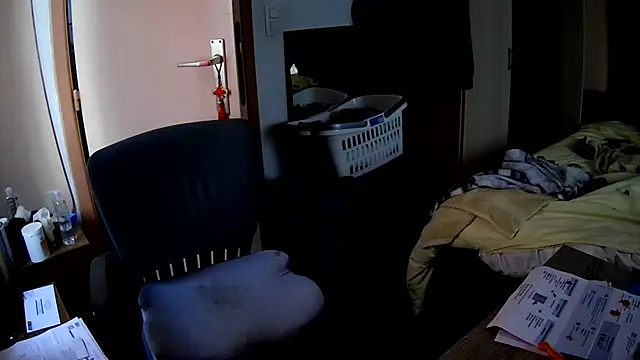 passifsoumis1963 live cam on StripChat