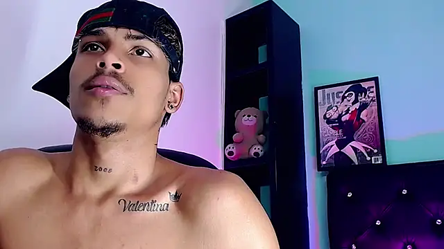 Angel_foxc13 webcam