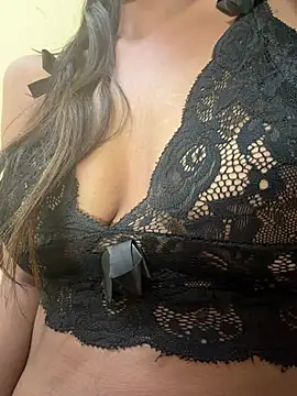Alice_here_