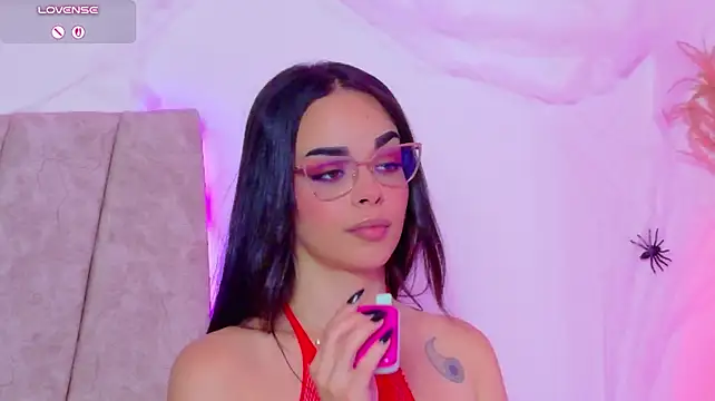 Maddie_Evanss