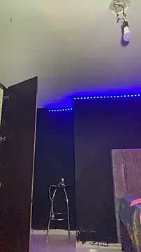 nikitadragunxxx (T young) - MAKE ME HARD AND HIGH TOO