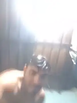 Alphabull4u webcam
