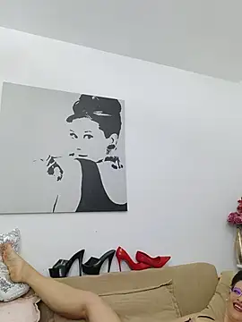 rebeccanoble's live room