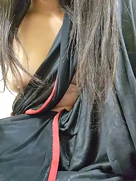 cutesarikalive (F young) - Ass show