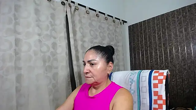 mature_bigboobs10