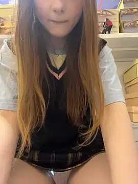 Lunabelle_ Live Webcam on Stripchat