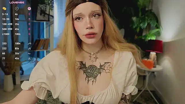 boobsybootie
