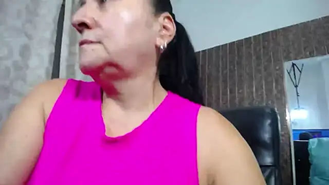 mature_bigboobs10