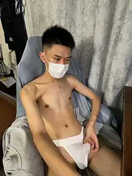 Zhang_yiovo webcam