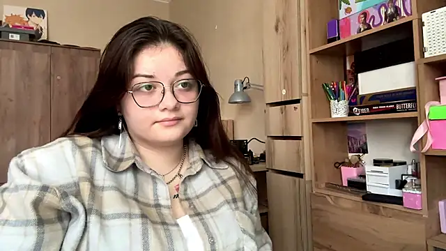 ArianaHowk live cam on StripChat