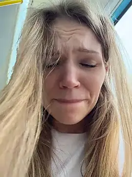 StreetSquirt live cam preview