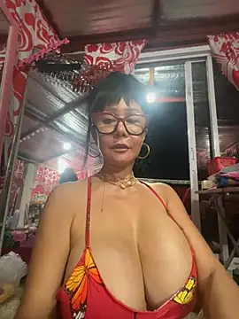 sweetieme live cam preview