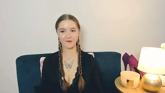 MargaretSensual live cam on StripChat