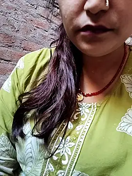 Babydoll143_indian live cam on StripChat