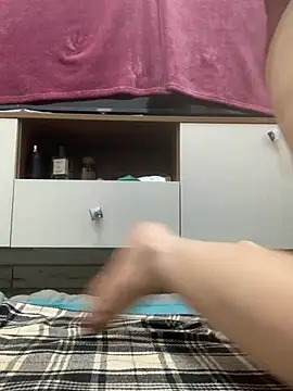 abyusif101099 live cam on StripChat