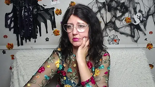 RoseHille live cam on StripChat