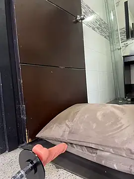 michbrunnette live cam preview