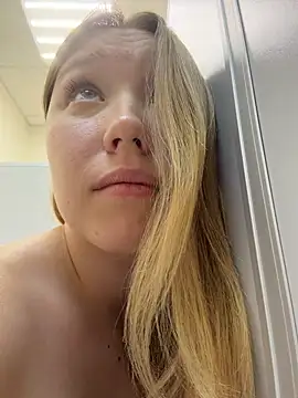-NaughtyAngel- live cam preview