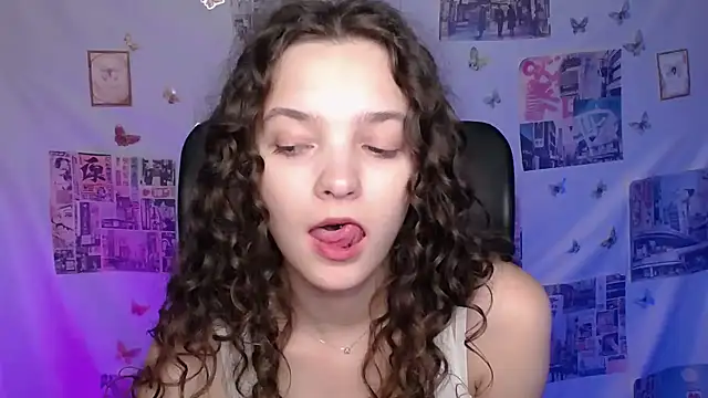 _SusieSu_ live cam on StripChat