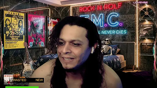 chino_roz live cam on StripChat