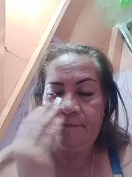 vickyhot1966 live cam on StripChat
