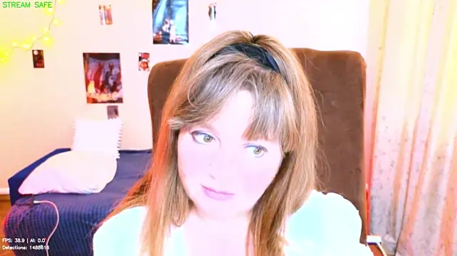 Melania_Cook
