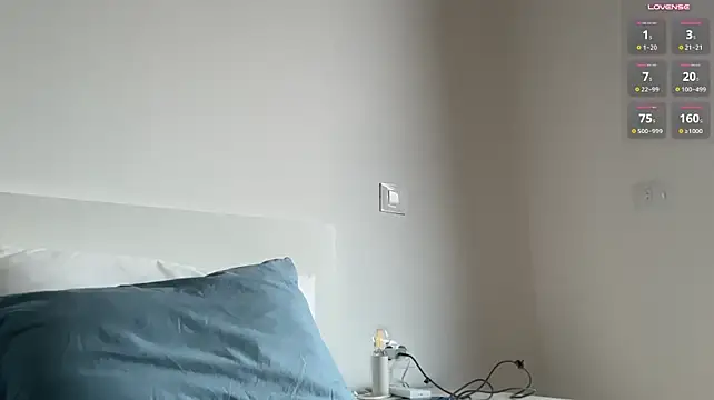 cute_mark (M young) - CUM - (fav vibration is 21)