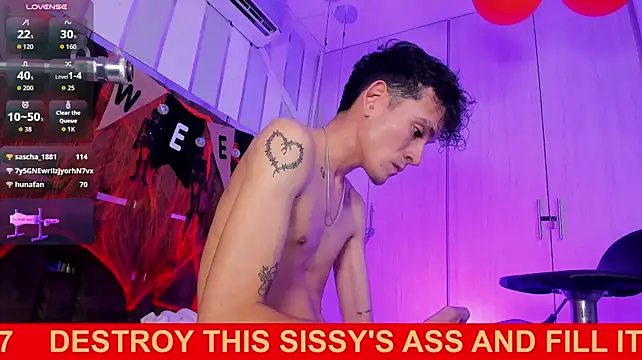 ValentinoMoreti live sex cam