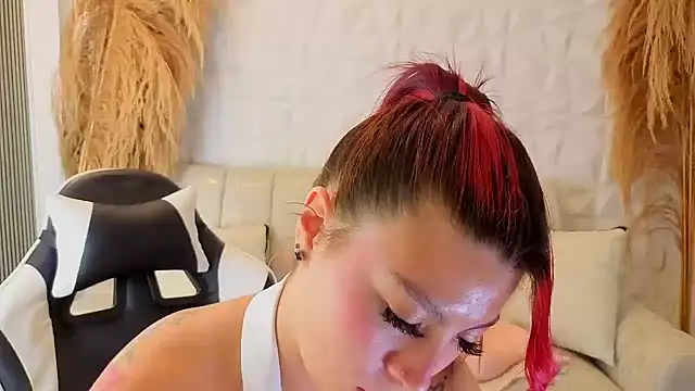 HilaryThomson2