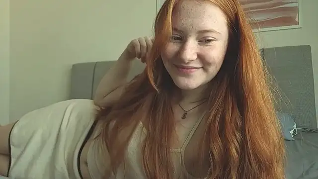 FiaMoor live cam on StripChat
